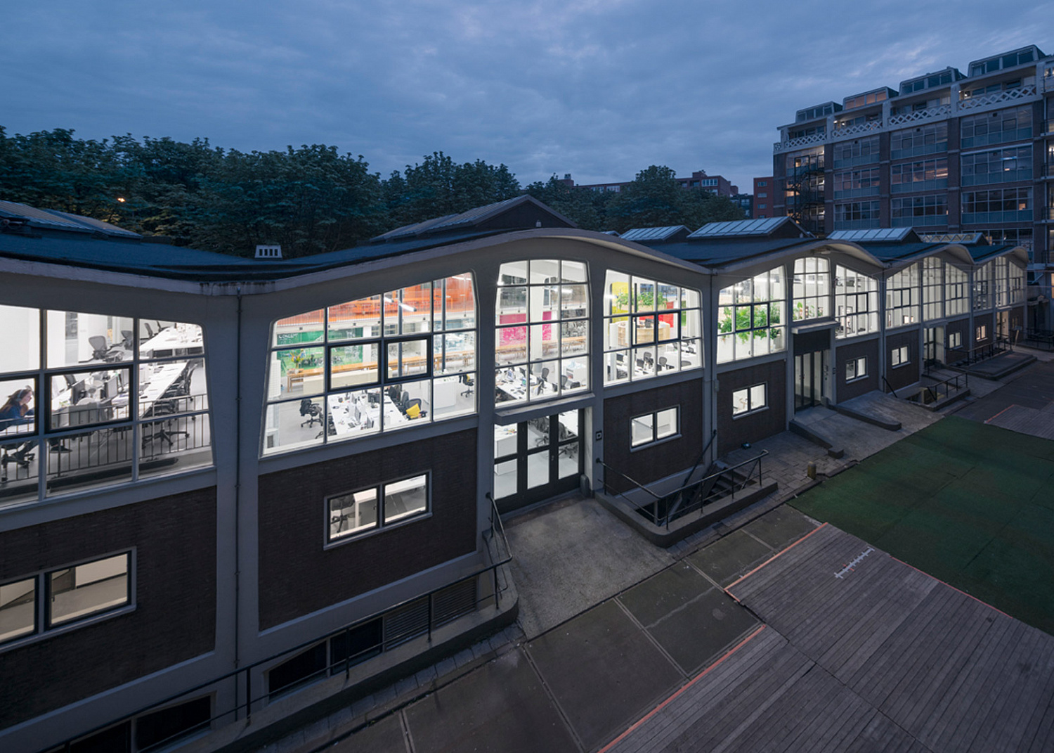Как выглядит офис архитектурного бюро MVRDV в Роттердаме
